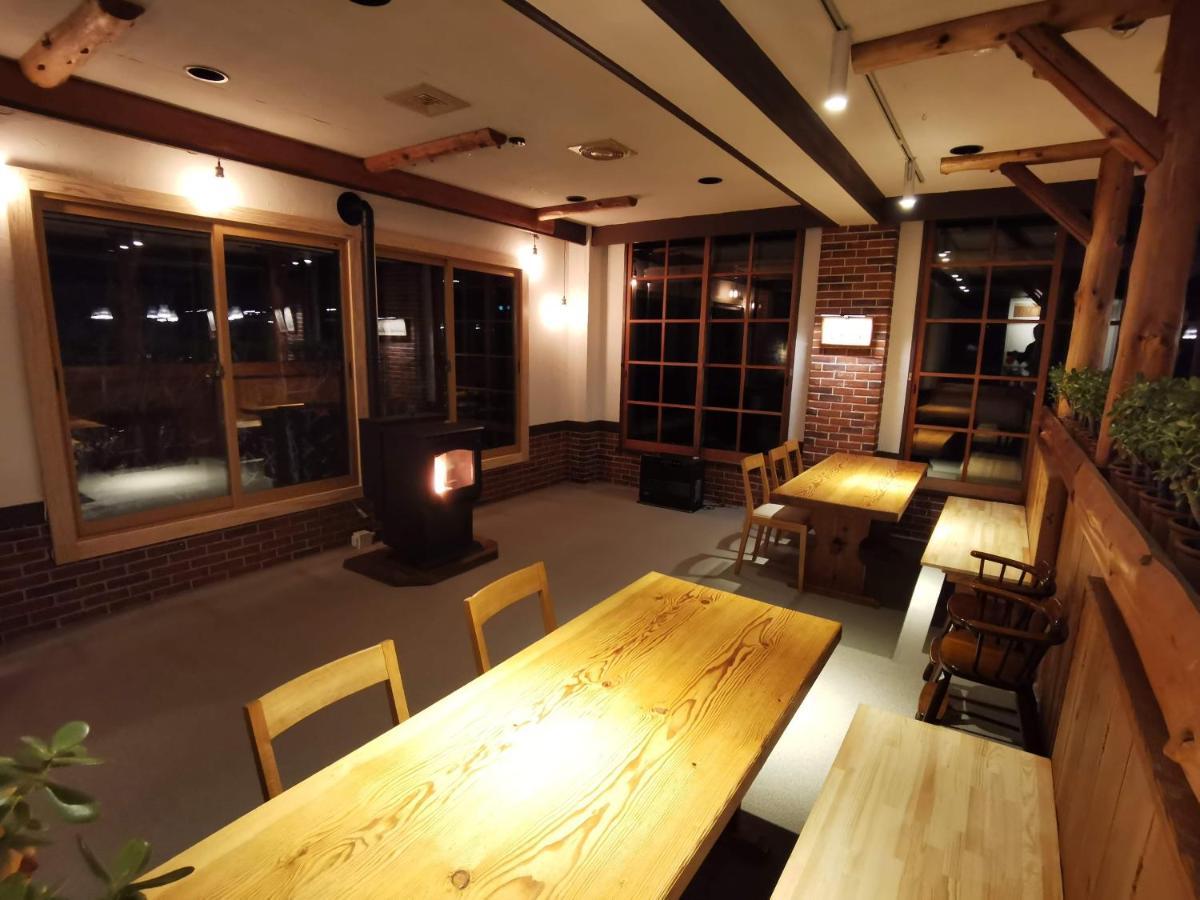 Fujio Pension Madarao Residence room&Restaurant Iiyama Exterior foto